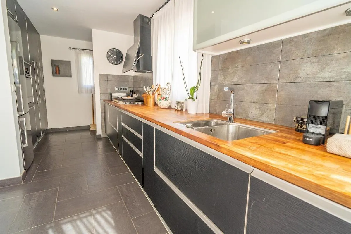 Villa Dea - Home Away From Home - Families Only Salou